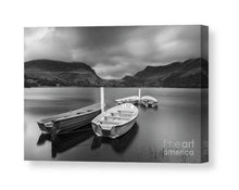 Load image into Gallery viewer, North Wales Photography | Nantile lake wall art, Snowdonia wall art for Sale - Sebastien Coell Photography
